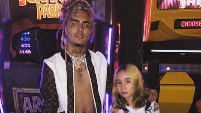 Lil Pump and Lil Tay posing