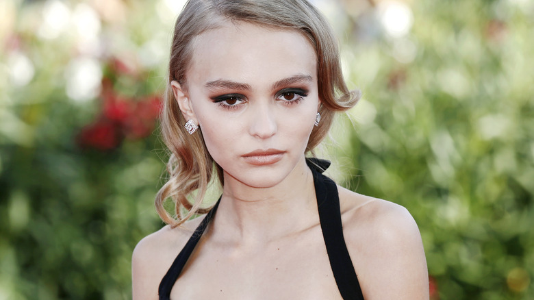 Lily-RoseDepp posing