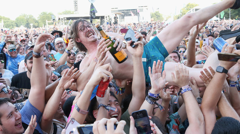 Marc Rebillet crowd surfing