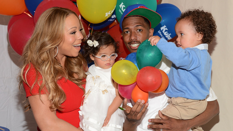 Mariah Carey and Nick Cannon with twins Monroe and Moroccan