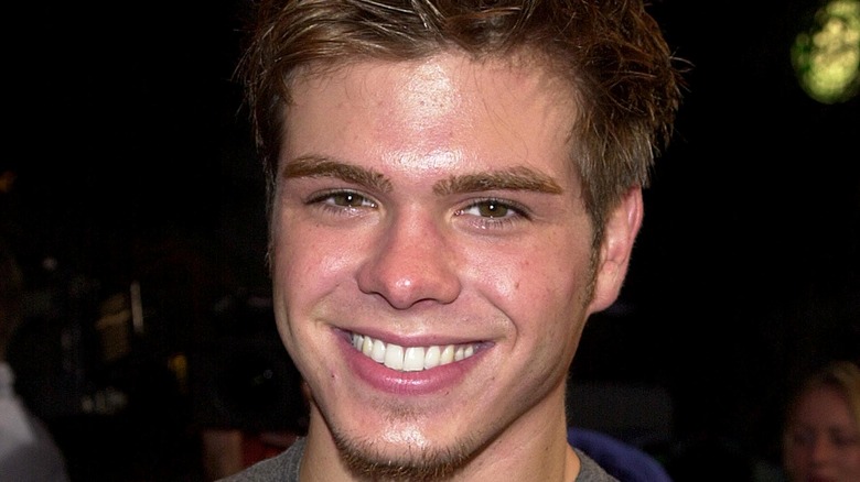 Matthew Lawrence, smiling, 2000 photo 