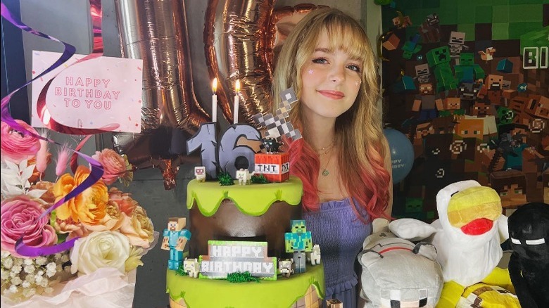 Mckenna Grace 16th birthday, Minecraft