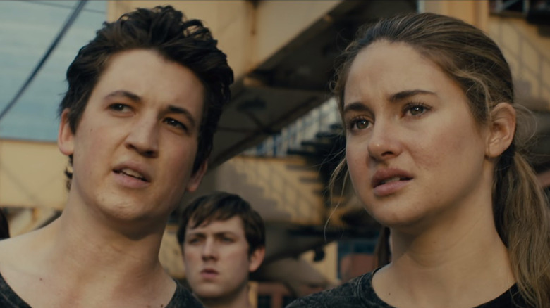 Peter and Tris talking