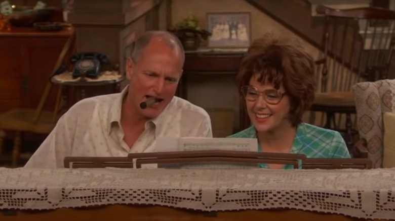 Woody Harrelson and Marisa Tomei in All in the Family