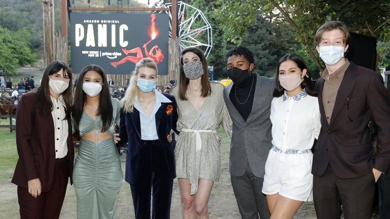 The cast members of 'Panic' pose for a shot at the official screening in May 2021
