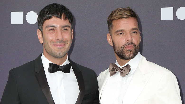 Jwan Yosef and Ricky Martin posing together 