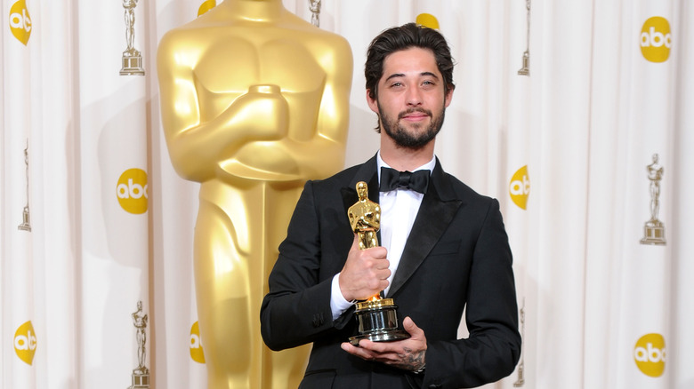 Ryan Bingham with Oscar