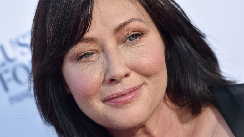 Shannen Doherty smiling 