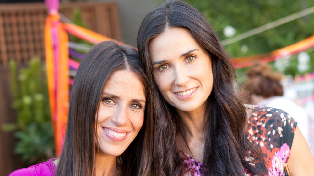 Soleil Moon Frye and Demi Moore posing together