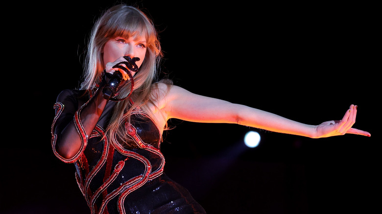 Taylor Swift performing at MetLife Stadium