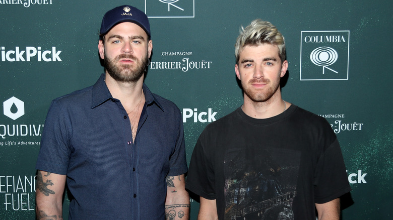 The Chainsmokers posing together