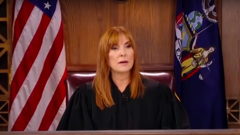 Judge Marilyn Milian behind the bench of The People's Court