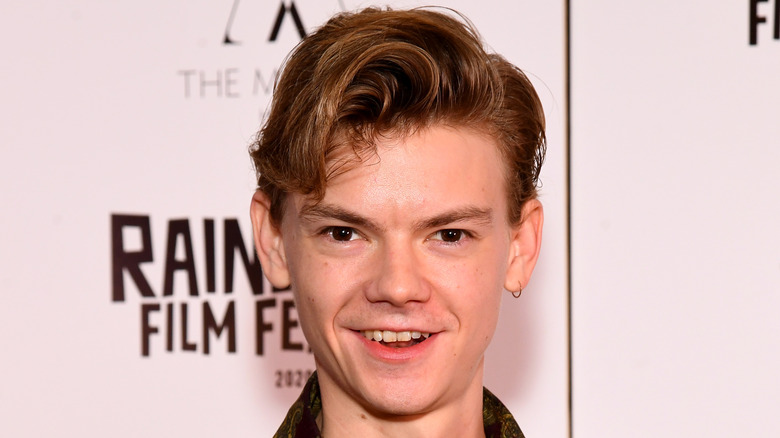 Thomas Brodie-Sangster smiling