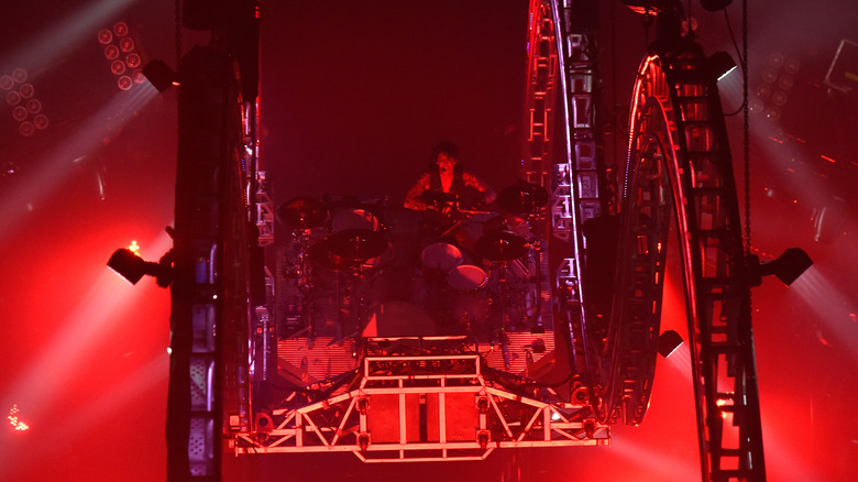 Tommy Lee on roller coaster drum set