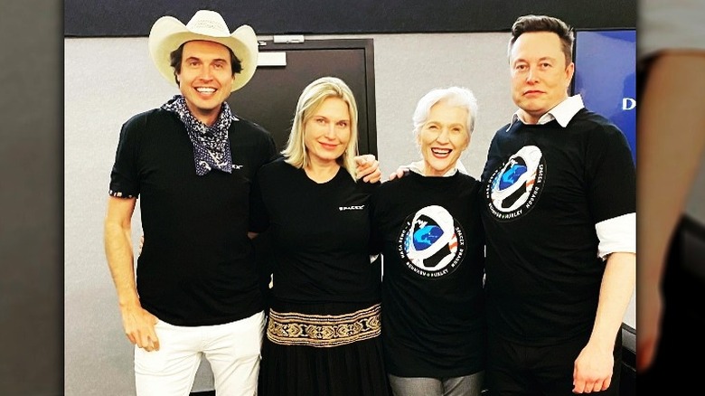 Tosca Musk with mom and brothers