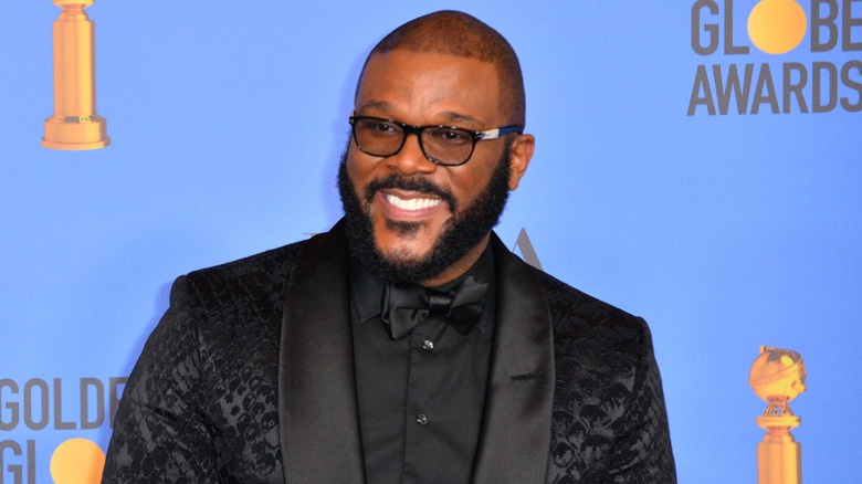 Tyler Perry smiling at the 2022 Golden Globes