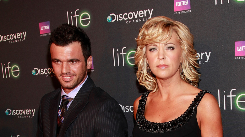 Tony Dovolani and Kate Gosselin posing