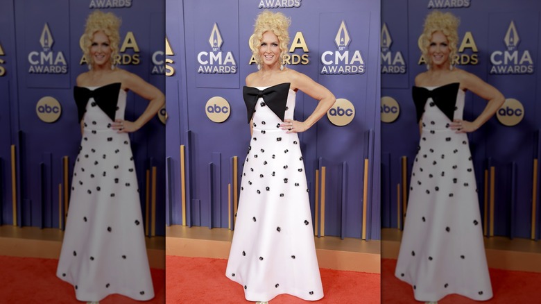 Kimberly Schlapman wearing a black and white dress at the 2024 CMA Awards