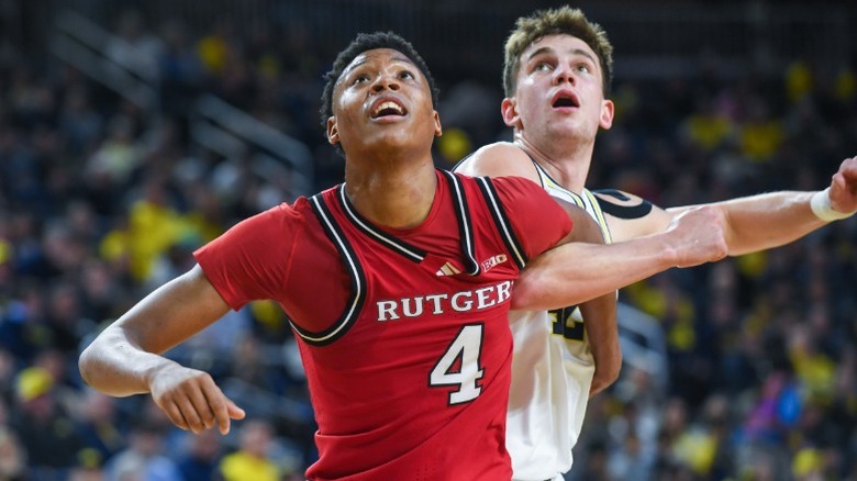 Ace Bailey #4 of the Rutgers Scarlet Knights plays against the Wolverines in Ann Arbor, MI (2025)