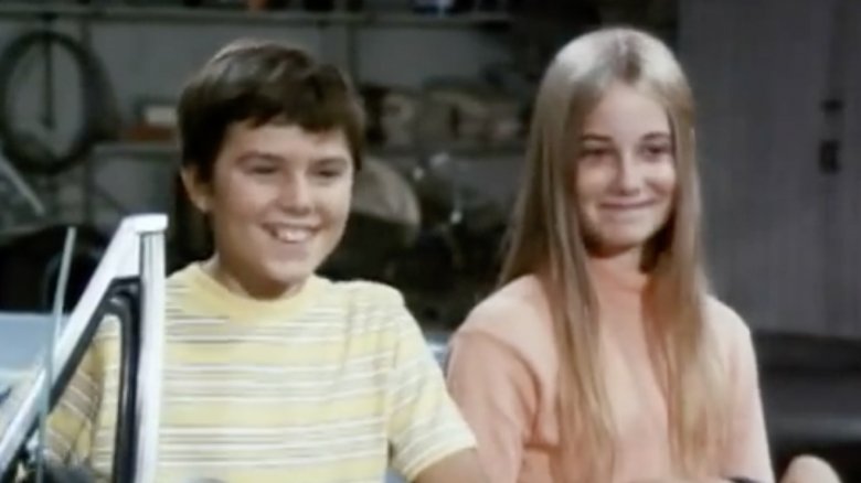 Christopher Knight and Maureen McCormick of The Brady Bunch