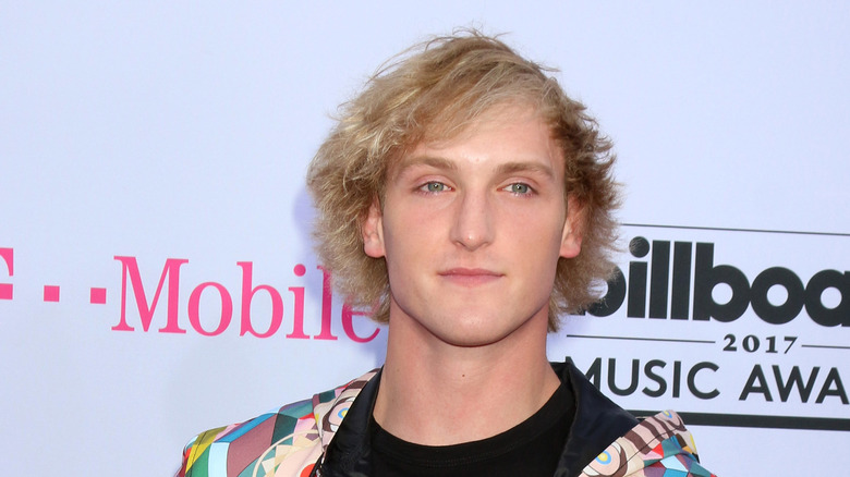 Logan Paul posing