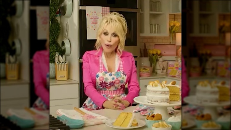 Dolly Parton in her kitchen