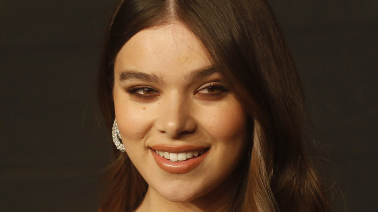 Hailee Steinfeld grinning