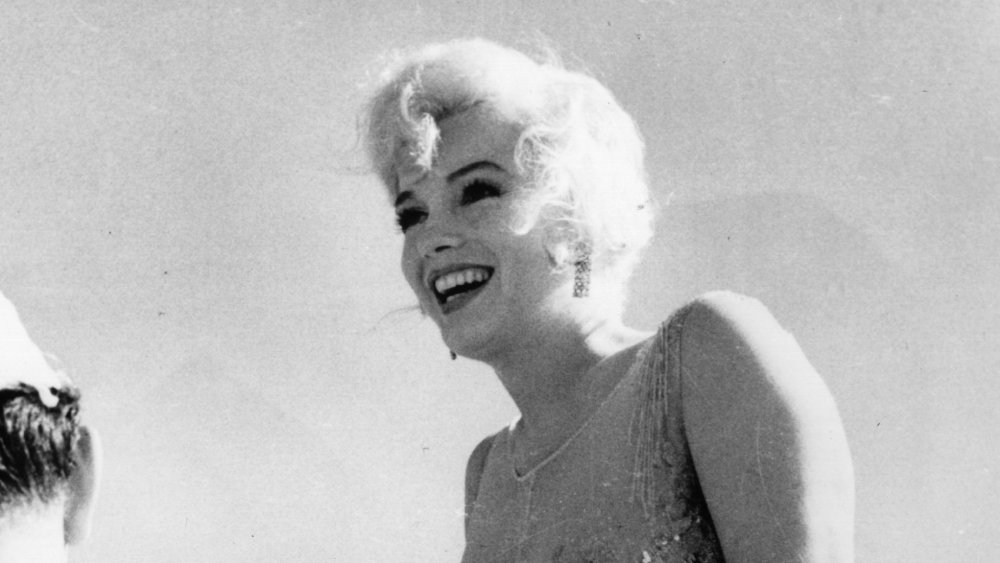 Things You Didnt Know About Marilyn Monroes Mysterious Death 8439