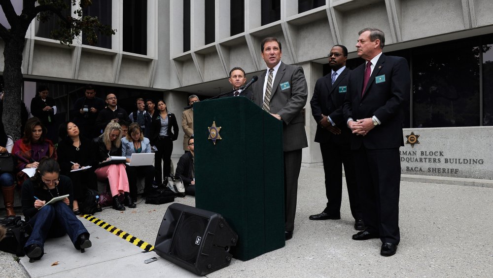 LAPD announcing Robert Wagner a "person of interest"