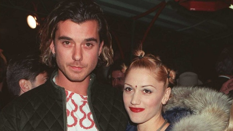 gavin rossdale shoulder length hair with gwen stefani buns and bhindi