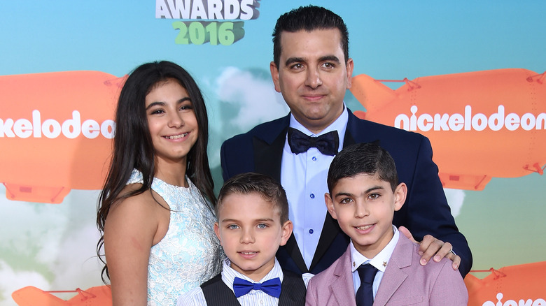 Buddy Valastro with his kids