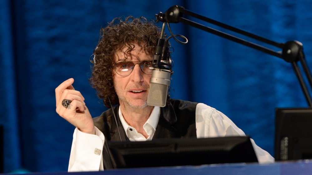 Howard Stern recording his radio show