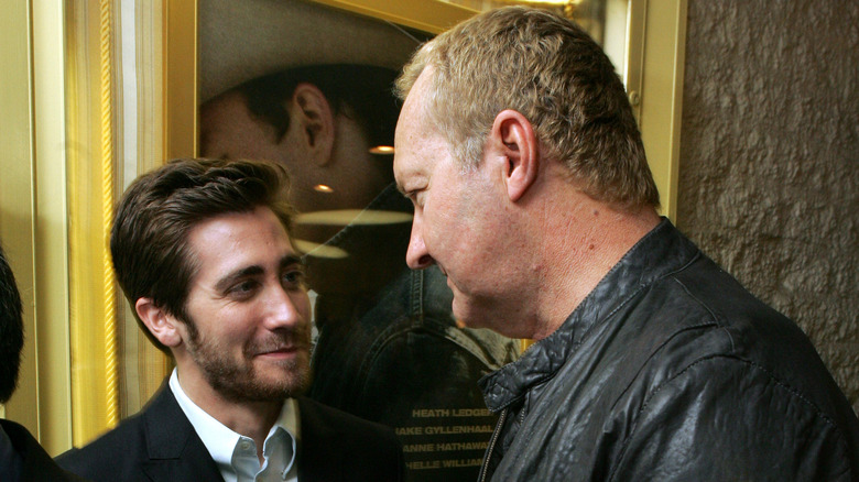 Jake Gyllenhaal and Randy Quaid talking