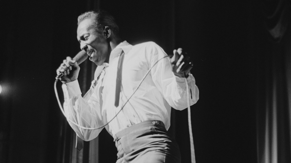 Wilson Picket performing at Apollo theater