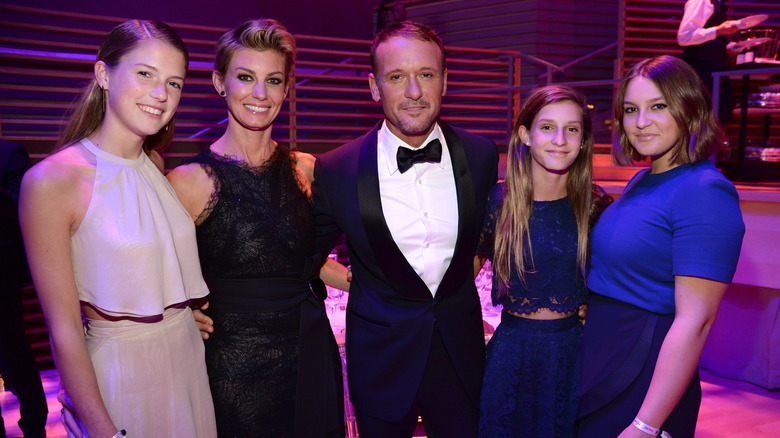 Tim McGraw and Faith Hill with kids 