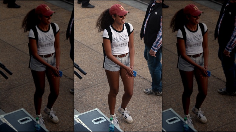 Malia Obama wearing "Smoking Kills" shirt