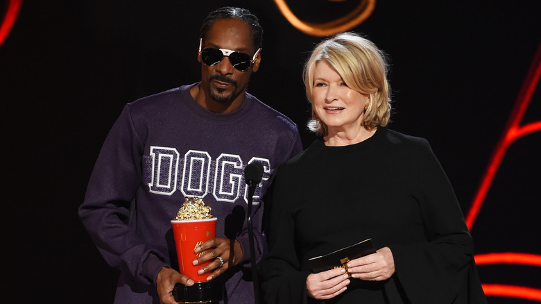 Snoop Dogg and Martha Stewart presenting