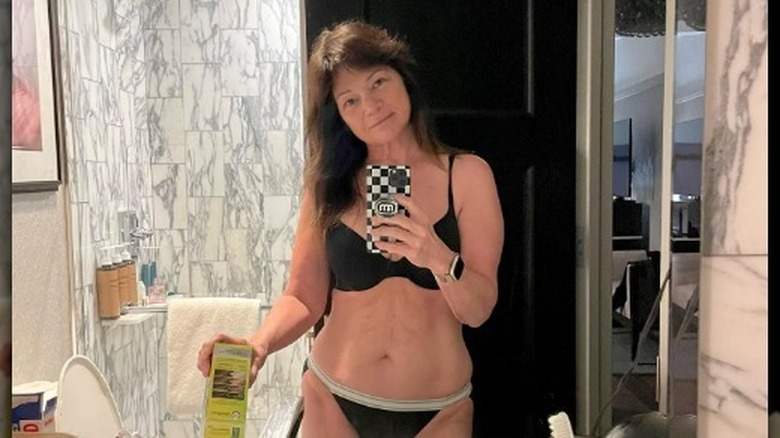 Valerie Bertinelli taking a mirror selfie