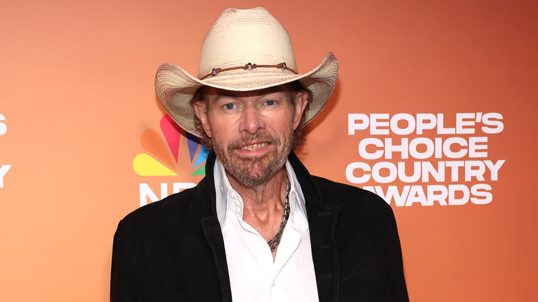 Toby Keith wearing a cowboy hat