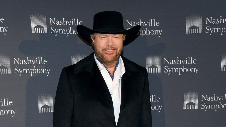 Toby Keith black cowboy hat