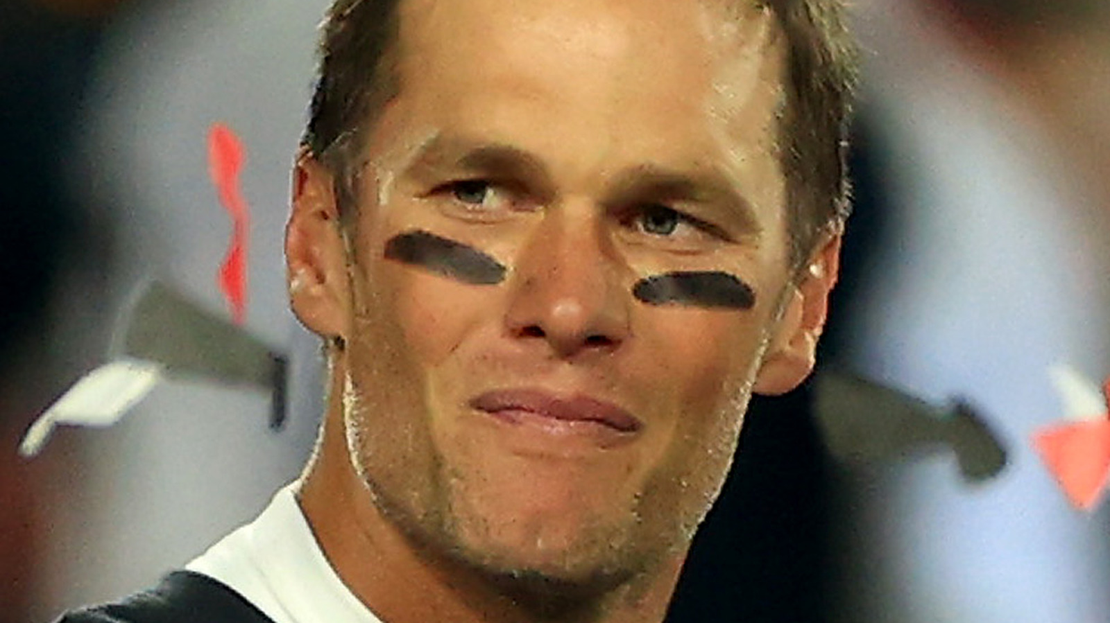 Tom Brady changes profile photo to Bitcoin laser eyes