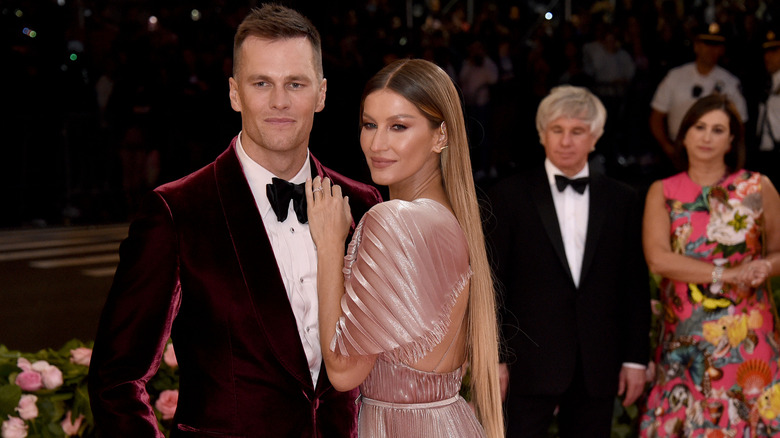 Gisele Bündchen put her hand on Tom Brady's chest at the 2019 Met Gala