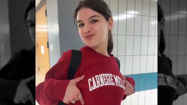 Suri Cruise Carnegie Mellon sweatshirt