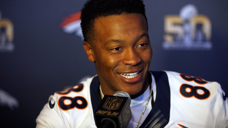 Demaryius Thomas speaking into microphone