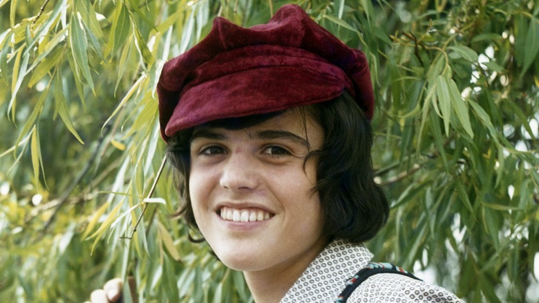 Donny Osmond posing for cameras