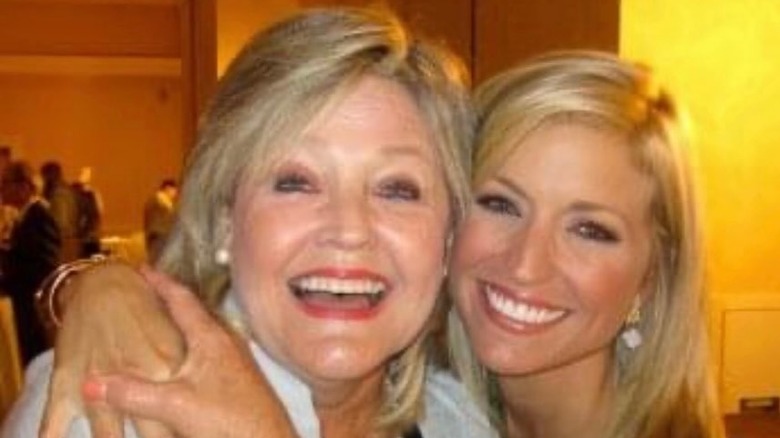 Amelia Earhardt and her mother smiling