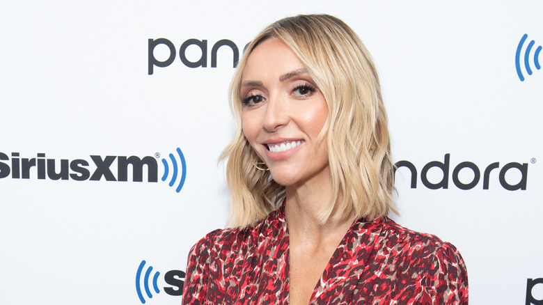 Giuliana Rancic posing at an event