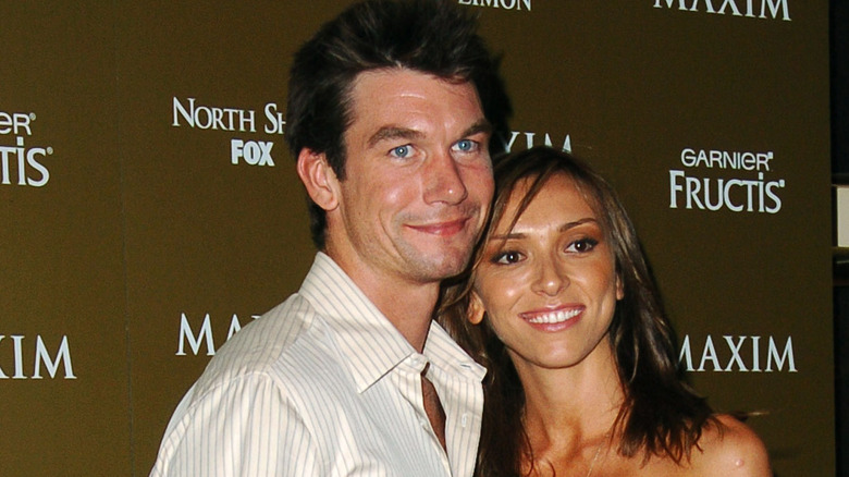 Jerry O'Connell and Giuliana Rancic posing at an event