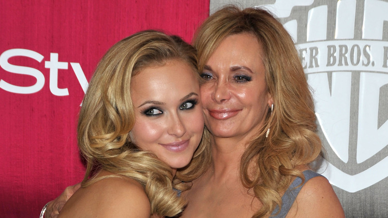 Hayden Panettiere and her mom, posing