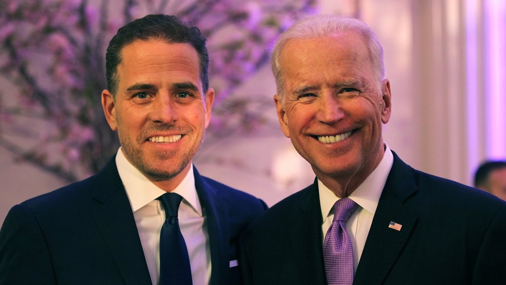 Hunter Biden and Joe Biden at an award ceremony in 2016